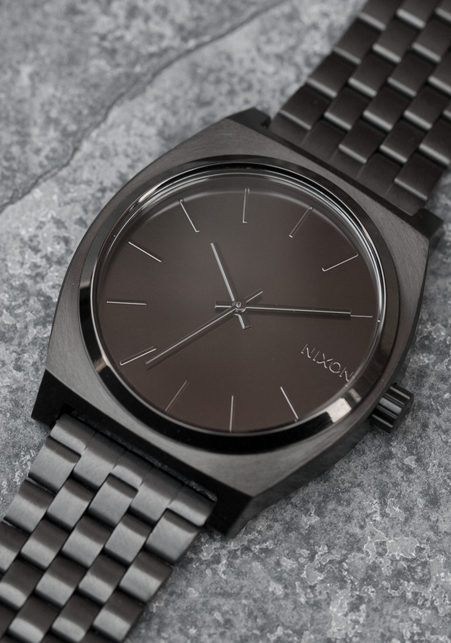 Time Teller - Todo Negro