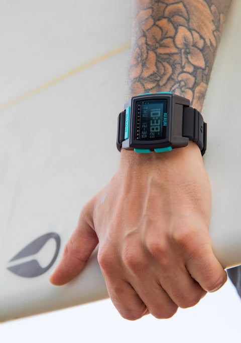 Base Tide Pro Watch Todo Negro Azul Digital – Nixon EU