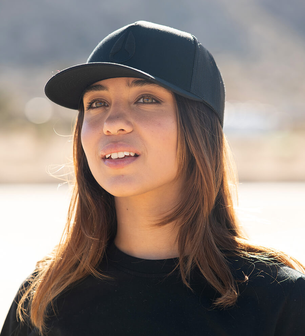 Iconed Trucker Hat - Negro/negro