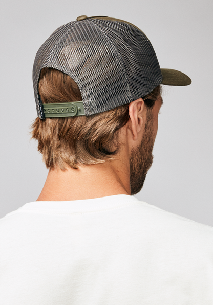 Iconed Trucker Hat - Oliva oscuro View 7