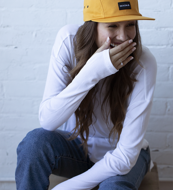 Gorra con cierre ajustable Mikey - Amarillo