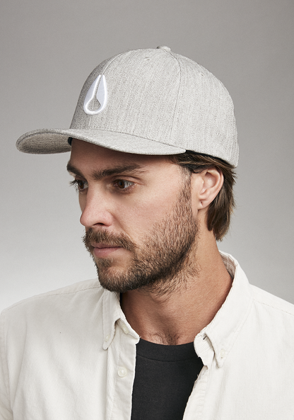 Gorra con cierre ajustable Deep Down - Gris terciopelo/blanco View 5