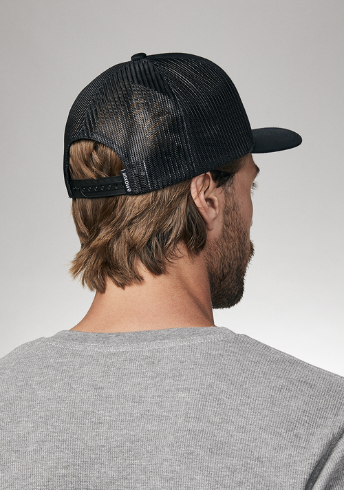 Keep It Clean Trucker - Negro/negro