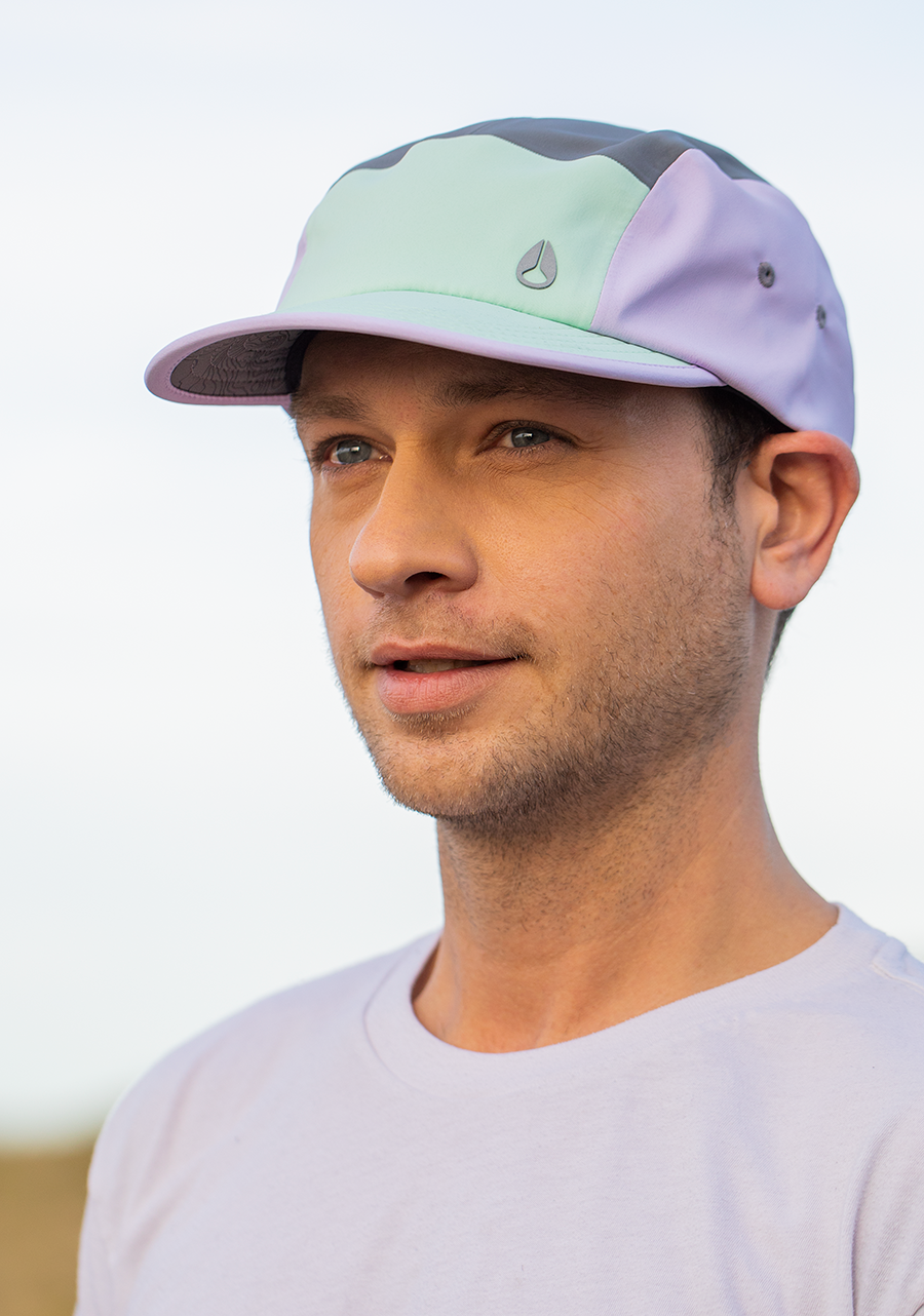 Mikey Tech Strapback - Verde pastel / Multicolor